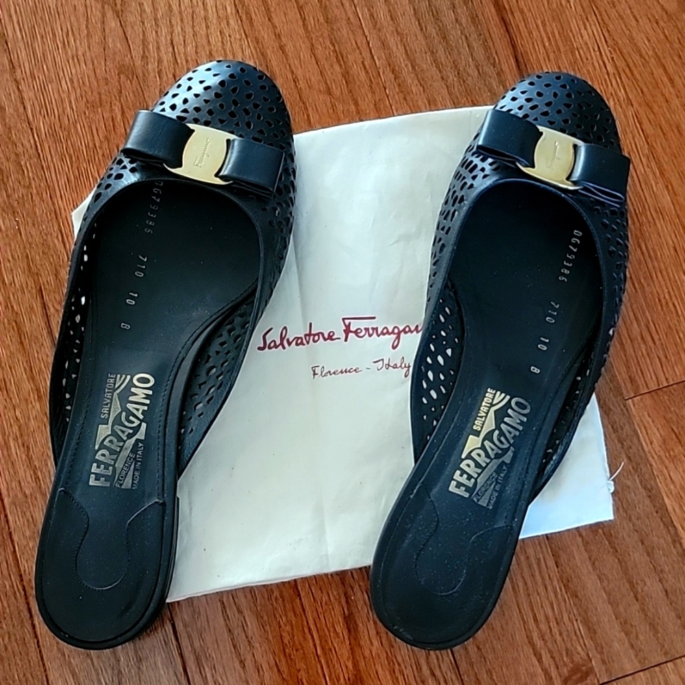 Salvatore Ferragamo size 10